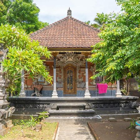 Wikan House Bebandem Exterior photo